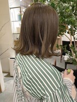 ビュートリアム ギンザ(BEAUTRIUM)&nbsp;オリーブベージュ◇大人の結べる長さ切りっぱなしボブ