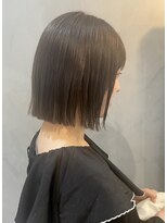 ベーシス(Basis)&nbsp;切りっぱなしボブ