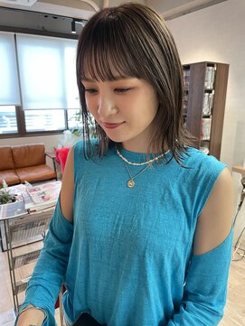 コワファーストナガサキシャンプーボーイ(COIFF1RST NAGASAKI SHAMPOO BOY) ぱつっとボブ/長崎/ショートヘア/切りっぱなしボブ/外はねボブ