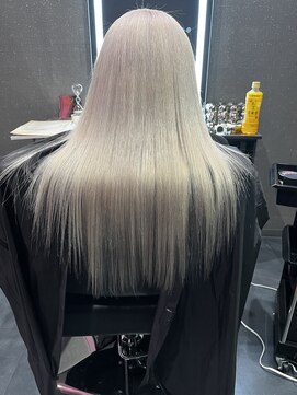 ヴィアンジュ(viange) #ホワイトベージュ #ブリーチ