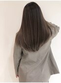 髪の赤みサヨナラ！人気のオリーブグレージュカラー
