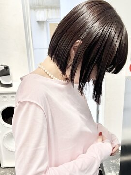 ココ 原宿(KOKO) 黒髪小顔クラゲヘアーオリーブグレーココアベージュボブ