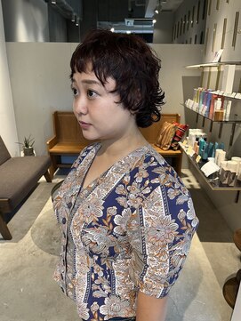 ミリ(milli Produce by ITAKURA) パーマ風ショートウルフ