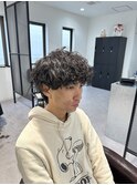 メンズヘアシャドウパーマスパイラルパーマツーブロックマッシュ