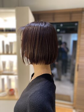 ギュルン(gronn) gronn 大人の美シルエットミニボブ