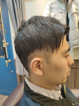 ミリオンバックス 上野(Million Bucks) 爽やかツーブロック