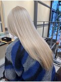 ロング×ミルクティーブロンド