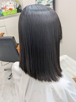 ヘアーリストレート(Hair Restraight)の写真/角質層までにしっかり浸透するから、モチも◎自然な仕上がりで、地毛に馴染みやすく、モチもUP☆