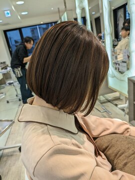 ニューヨークニューヨーク 大久保店(NYNY) パツッとボブ