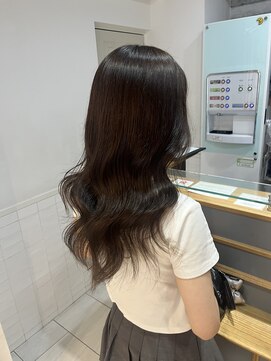 ネオリーブ チロル 横浜西口店(Neolive CiroL.) くすみグレージュ 暗めカラー