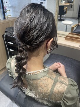 カナリーバイマカロア(CANARY by Makaloa) ヘアセット