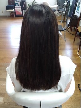 "ダメージ補修・ツヤと手触りの向上"で潤いたっぷりの美髪へ！髪質の仕上がりを選べるのが嬉しいポイント◇