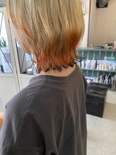 【グラデーションカラー】毛先のデザインカラーで個性的に