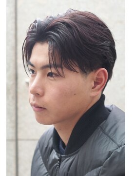 にもう センターパート/ツーブロック刈り上げ