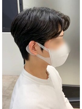 ピークツー 吉祥寺Second(PEAK2) 韓国風センターパート黒髪ツヤ