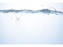 ジュワッと流して綺麗な髪と頭皮。高濃度炭酸泉 完備！