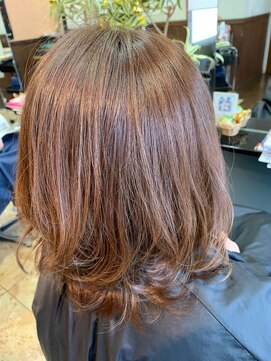 ヘアーアンドスパ ローラ(LoLa) 美シルエットパーマ