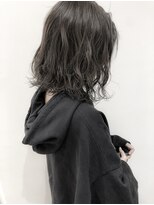 ネイヴィル オモテサンドウ(navile omotesando)&nbsp;☆ブリーチなしシアーグレージュ×小顔外ハネボブnavile表参道