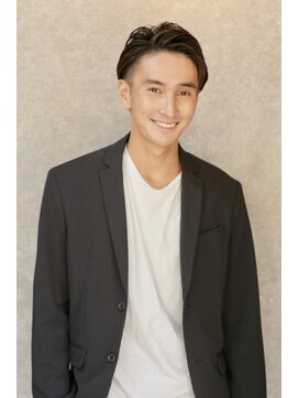 スタジオ 渋谷 原宿(Stujio) ツーブロックスタイル