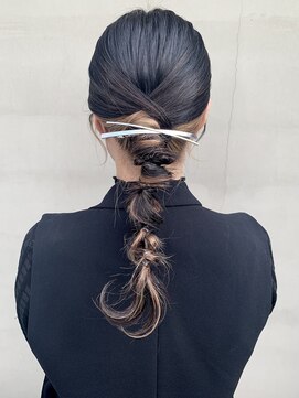 ヘアー アイス ルーチェ(HAIR ICI LUCE) ヘアアレンジ ヘアセット アレンジ あみおろし 担当城倉