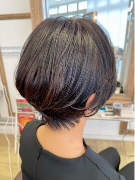 コワファースト 大分(COIFF1RST) ショートボブ