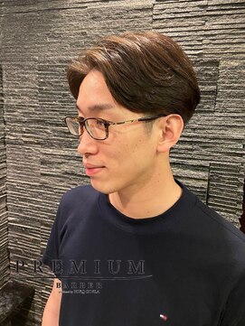 プレミアムバーバー 表参道店(PREMIUM BARBER produce by HIRO GINZA) センターパートナチュラル