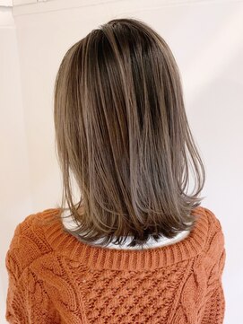 アルバム 渋谷パルコ(ALBUM) バレイヤージュロブ_チェリーブラウンフェミニンロング_ba361973