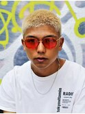 金髪ボウズ
