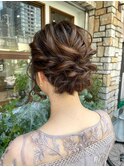 結婚式/お呼ばれ後れ毛ゆるふわ編み込みシニヨン