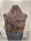 オフィスで目立ちすぎない極細大人ハイライト☆