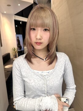 シェノン 表参道(CHAINON) ミディアムハイレイヤー!