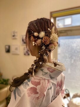 ミナル美容室 編みおろしヘアー
