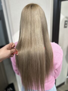 アフィナー(Afinar) ミルクティーベージュ＆高品質レミー毛80枚【横浜/横浜駅】