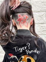 ルシエ 立川(LUCIE) 刈り上げ女子 スキンフェード女子 バリアート ブリーチ 立川