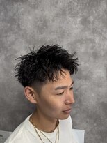 スピン 本八幡(SPIN)&nbsp;MEN’S HAIR/サーフカール/刈り上げセンターパート/本八幡