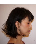 アヌーク トケ(AnouK TOKE)&nbsp;秋冬の重軽ボブ