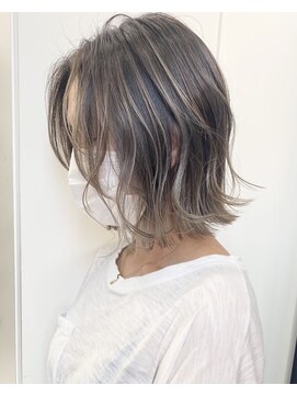 アライブ キチジョウジ(ALIVE Kichijoji) イメチェンエアータッチバレイヤージュカラーグレージュ