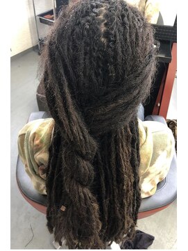 マドゥーズ ヘアショップ(Madoo's hair shop) ドレッドリペア