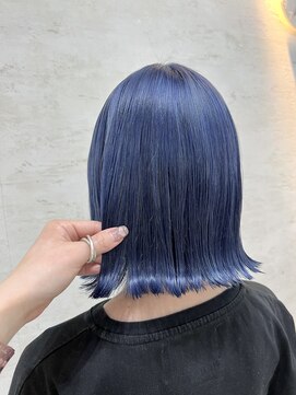 イル(iLu.) ブルーカラー