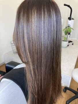 アマンダ(AMANDA) ハイライトカラー