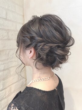 リーホリエ(Lee Horie) 【石森】シニヨンアレンジ