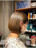 20代30代大人可愛いエアリーボブベージュ透明感