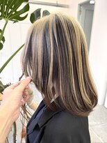 ルートエイチ 市川(Root H)&nbsp;斜めバング斜めバングデザインカラーシルキーベージュ