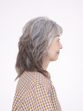 えがお美容室 【えがお美容室】グレイヘアの方に◎似合わせウェーブ