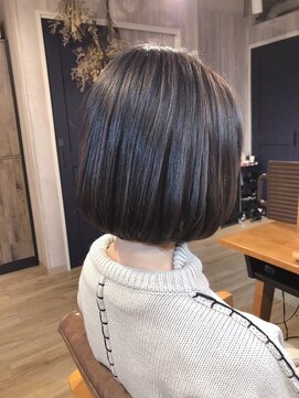 レイ 津田沼(Lei) 切りっぱなしボブ/縮毛矯正/髪質改善/レイヤーショートボブ