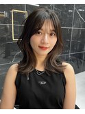 韓国ヘアーハッシュカットレイヤーカットグレージュブリーチ無し