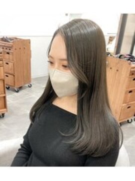 シア 綾瀬店(SHEER) オリーブカラー