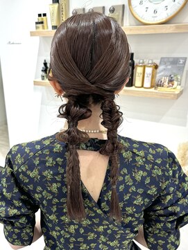 ガレリアエレガンテ 栄店(GALLARIA Elegante) 【gallaria西山】ツインアレンジ