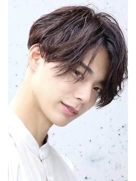 ネイビー(NAVY) ニュアンスセンターパート ワックスなしナチュラルパーマ