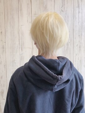 ジェイエルビー(JLB) 【JLB   yuko】　２月　ブロンドダブルカラー